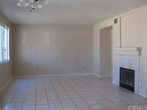 2nd image of 25534 Hondo Barranca