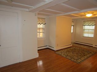 216 Irving St APT 4, Framingham, MA 01702