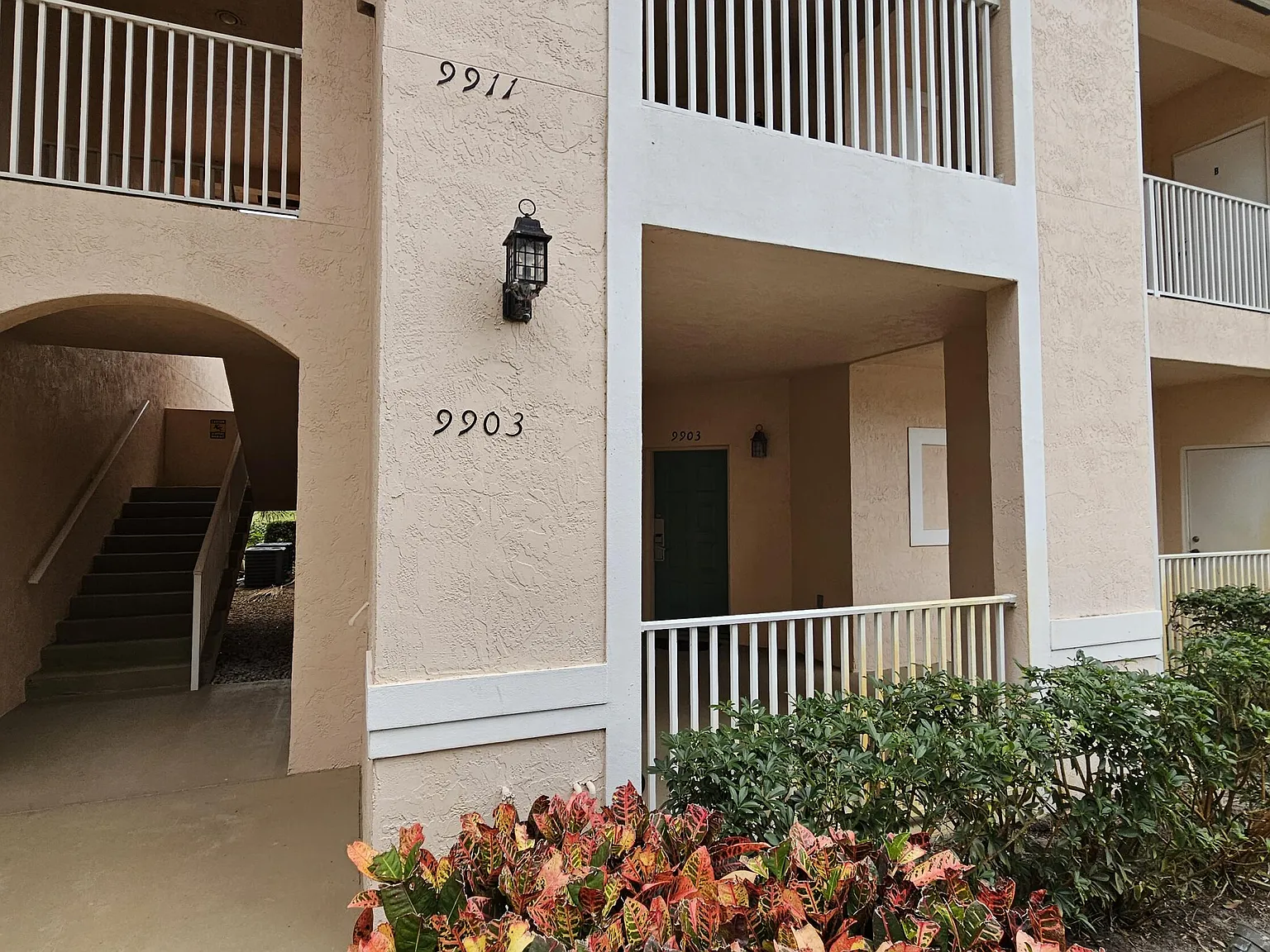 1 bed, 1.0 bath, 950 sqft, $1,900 — Photo 4