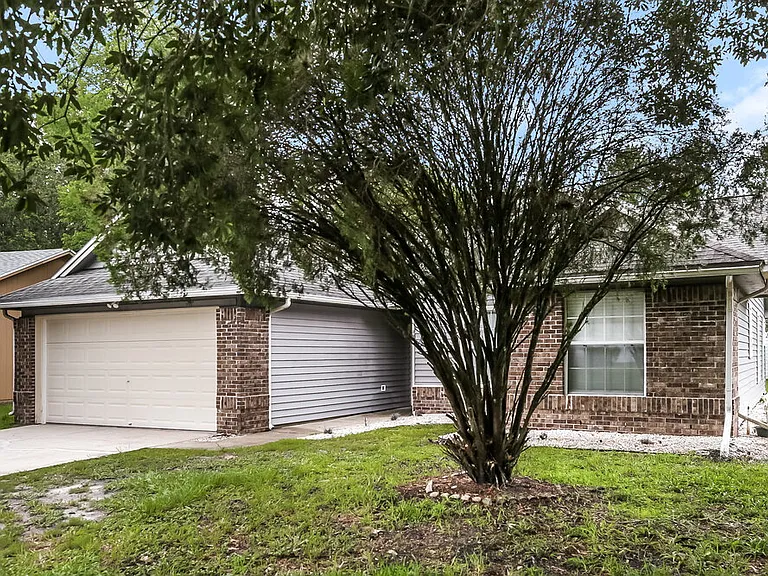 3379 Deerfield Pointe Dr — Photo 3