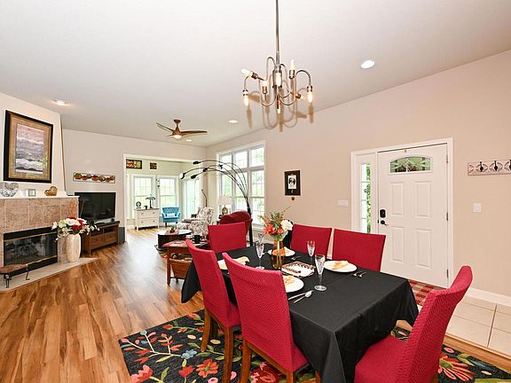 5th image of N59W17730 Meadow COURT