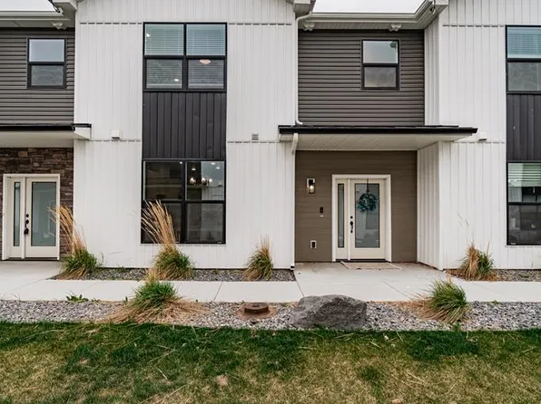 274 W 4 S, Sugar City, ID 83448