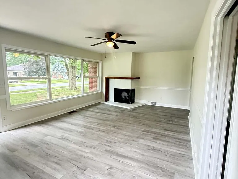 2910 Westfield Rd — Photo 4
