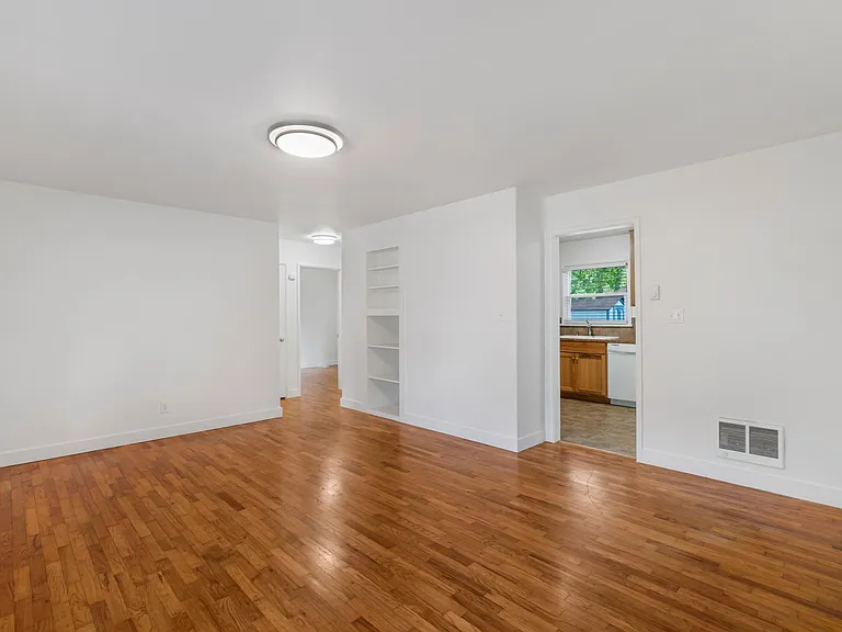 9006 Highland Ave SW — Photo 14