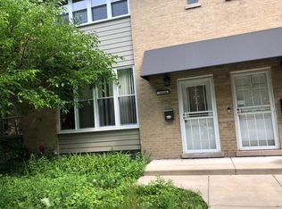 1534 W Jonquil Ter, Chicago, IL 60626