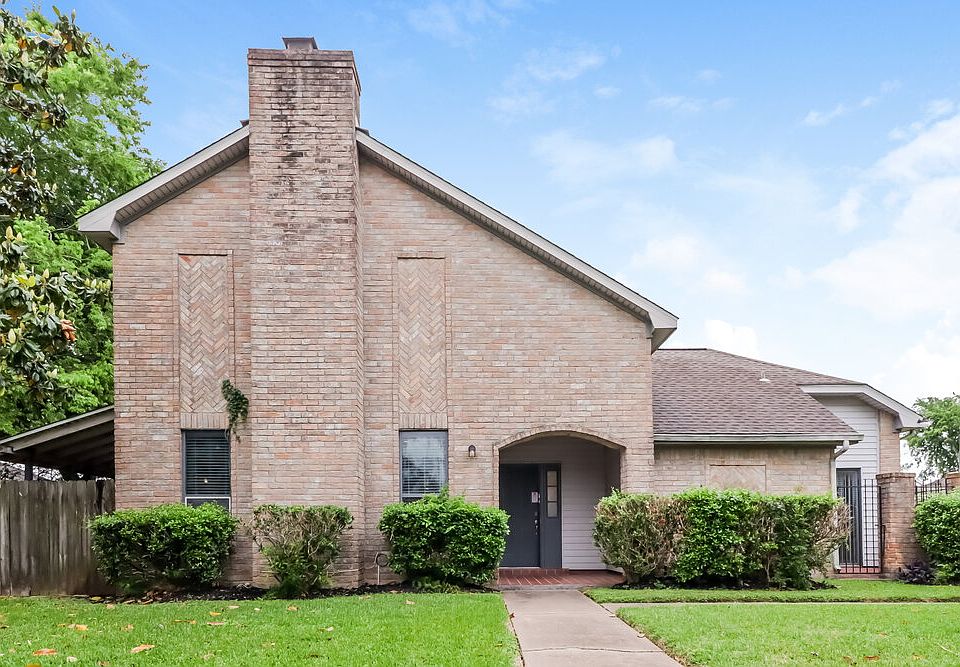 1st image of 3910 Cedar Valley Dr
