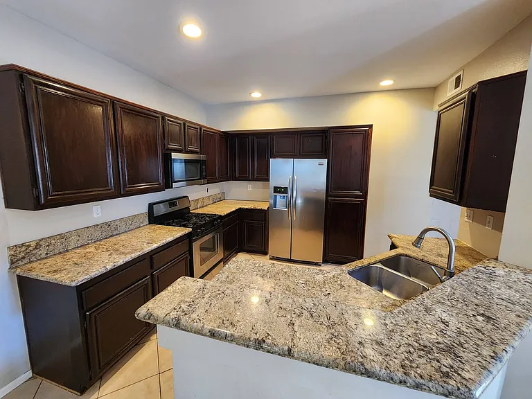 1049 Laguna Seca Loop — Photo 4