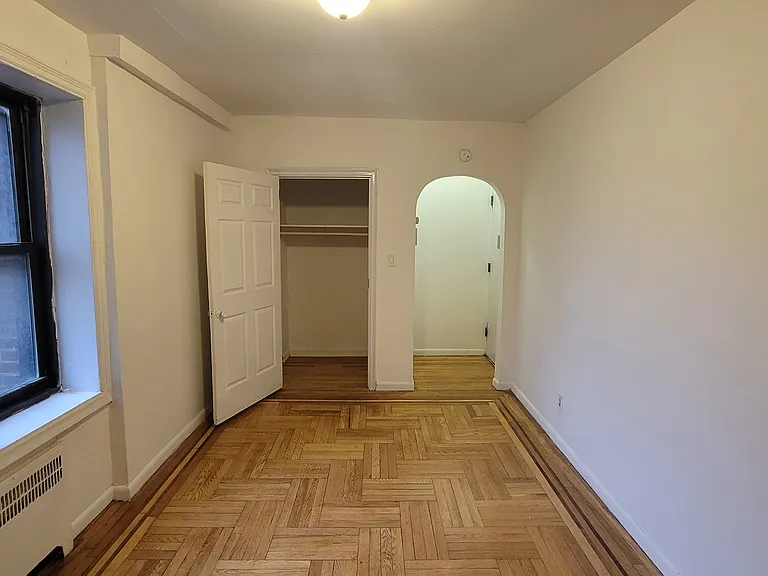 160 Beach 117 St #1B — Photo 3