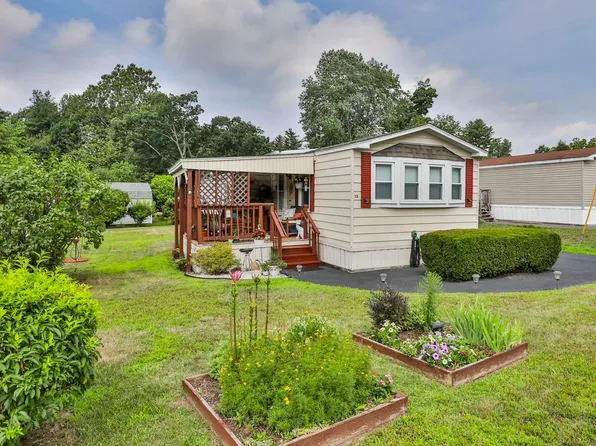13 Cottonwood Lane, Merrimack, NH 03054