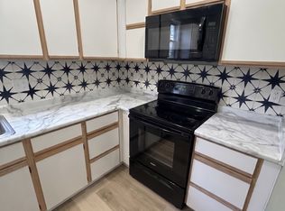 25 S Tuxedo, Indianapolis, IN 46201