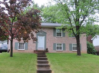 901 Dover Ct, Evansville, IN 47710