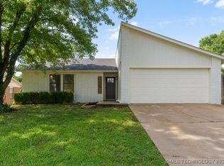 596 W 149th Pl S, Glenpool, OK 74033