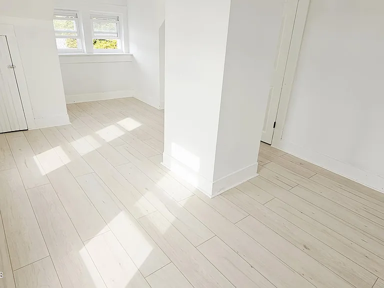 128 S Rebecca Ave — Photo 18