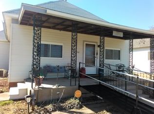 727 Center St, Alva, OK 73717