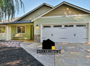 1548 Inverness Dr, Medford, OR 97504