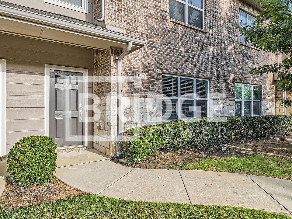 1st image of 1316 Lake Crest Ln