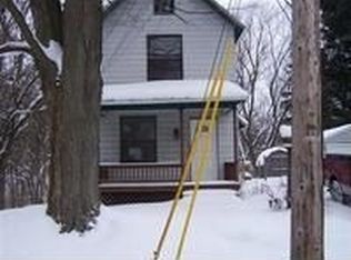 131 Mackey St, Hubbard, OH 44425