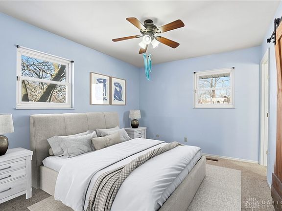 5th image of 309 Applehill Dr