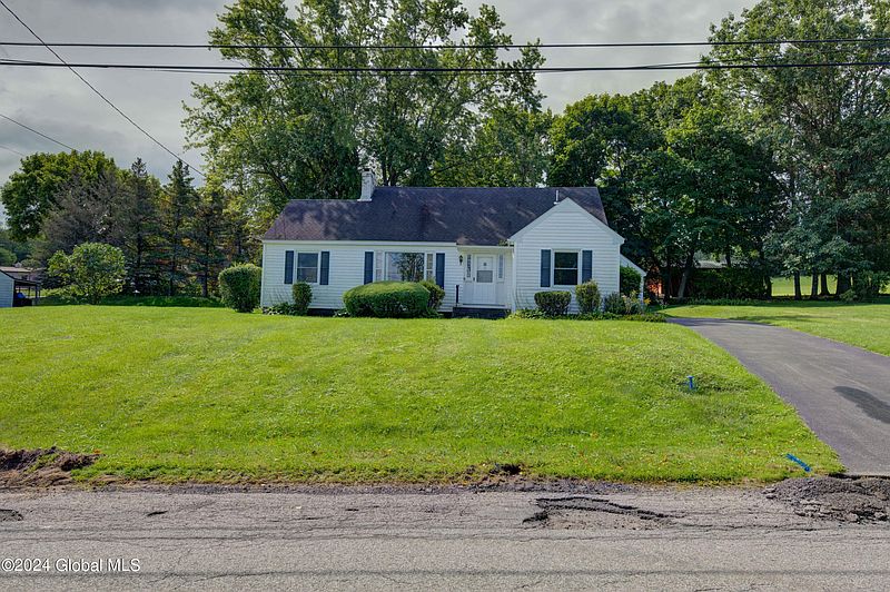 2nd image of 35 Ridge Road