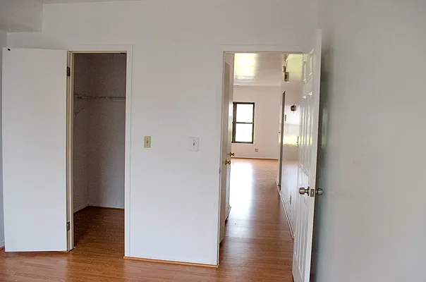 Rented by Compass | media 14