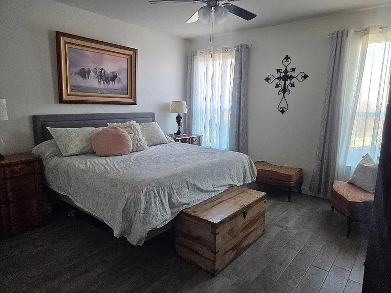 1709 Damascus Ct — Photo 13