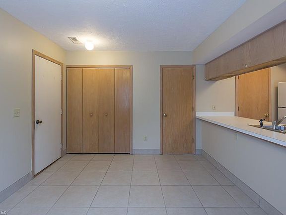 5th image of 1797 Meadowland Dr