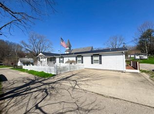 45 2nd St, Coalton, OH 45621