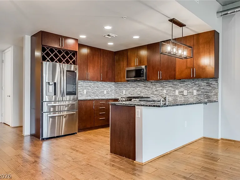 353 E Bonneville Ave #123 — Photo 6