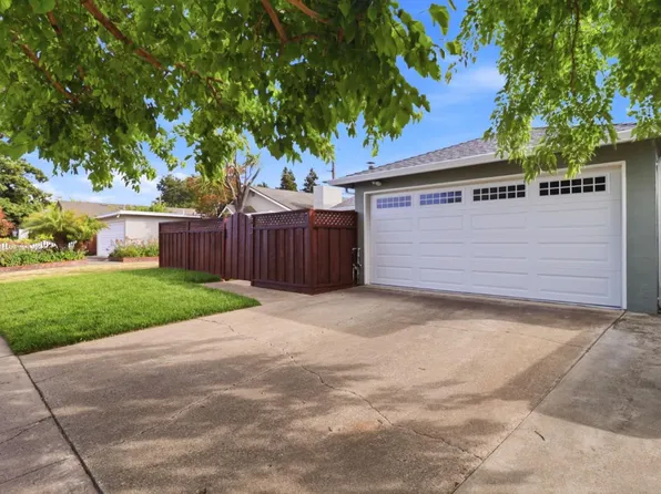 715 Hiller St, Belmont, CA 94002
