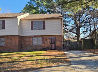 2874 S Mendenhall Rd, Memphis, TN 38115