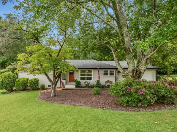 107 Gwindale Rd, Gadsden, AL 35901