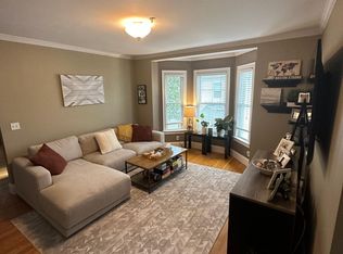 116 Chestnut St APT 4, Waltham, MA 02453