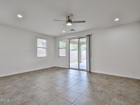4th image of 9072 W MYRTLE Avenue
