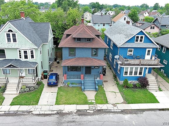 4th image of 1275 Kenmore Ave