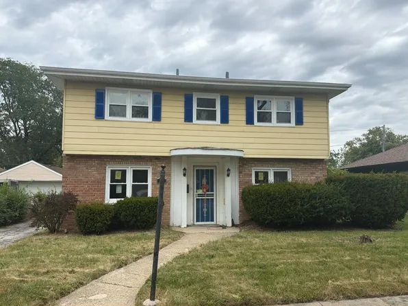 148 Blackhawk Dr, Park Forest, IL 60466