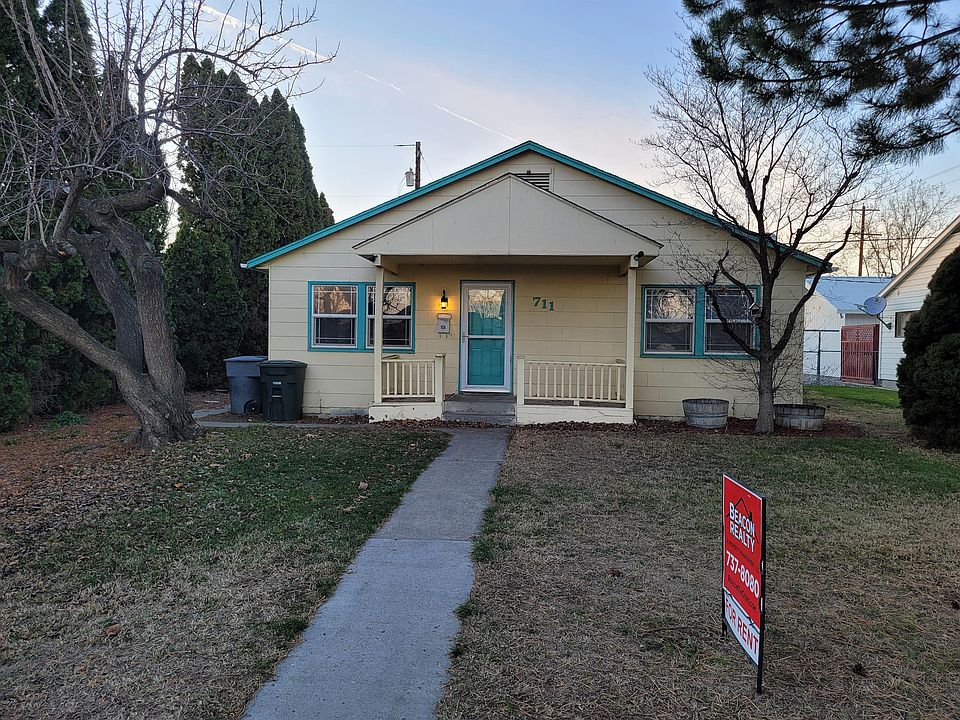 1st image of 711 Sanford Ave