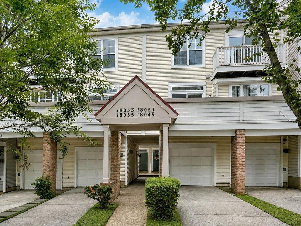 1st image of 18055 Royal Bonnet Cir