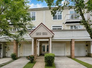 18055 Royal Bonnet Cir, Gaithersburg, MD 20886