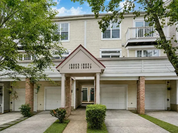 18055 Royal Bonnet Cir, Gaithersburg, MD 20886