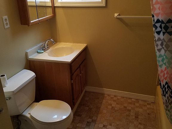 4th image of 793 Mary St #1