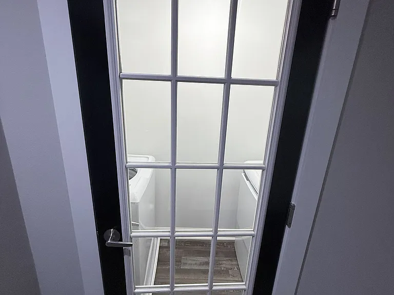 5630 Pershing Ave #31 — Photo 2