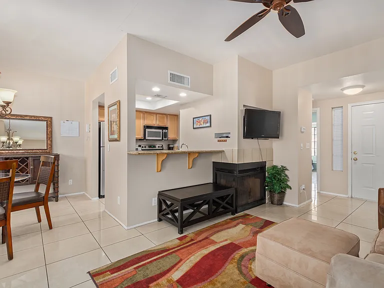 9711 E Mountain View Rd #2543 — Photo 3