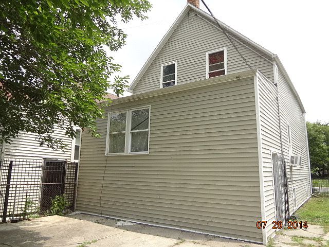 2nd image of 6618 S Wood St