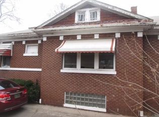 1347 Taft St, Gary, IN 46404