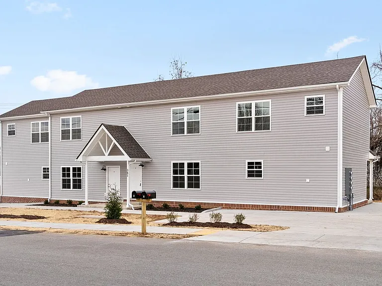 Lillie Belle Ln - 381 — Photo 4