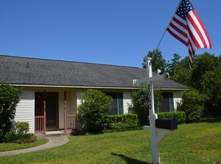 2060 Buckley Dr, Navarre, FL 32566