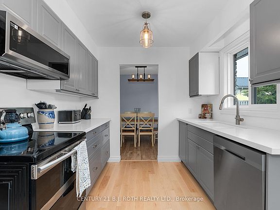 5th image of 50 Belcourt Ave