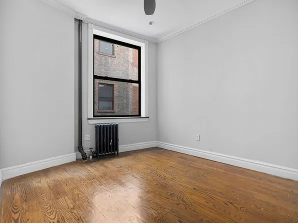 326 E 35th St APT 31, New York, NY 10016