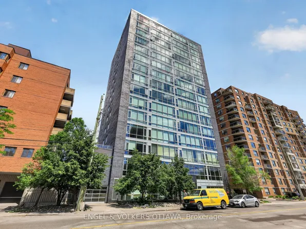 201 Parkdale Ave #504, Ottawa, ON K1Y 1E8