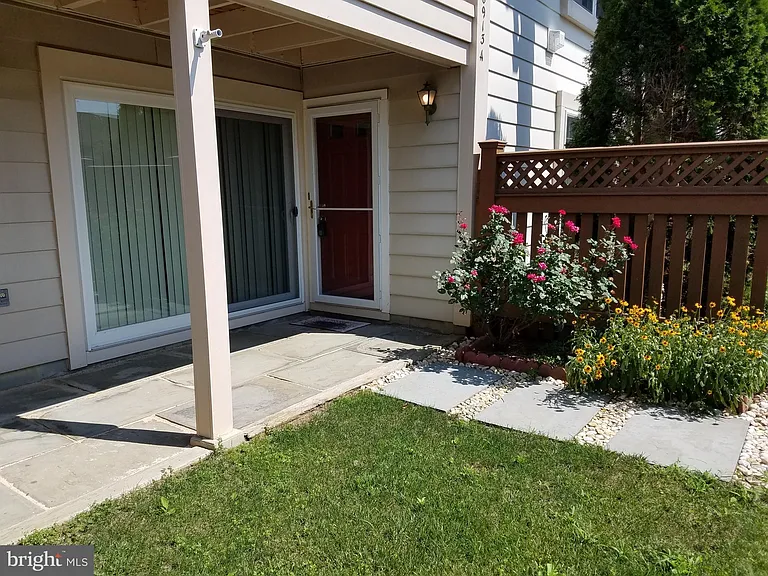 6913 Sandra Marie Cir #A — Photo 16